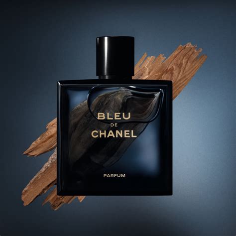 parfum bleu de chanel homme.